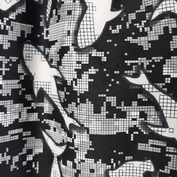 Adidas Boys Pull-On Board Shorts Swim Trunks w Cargo Pocket - Shark Print - M - Picture 4 of 8